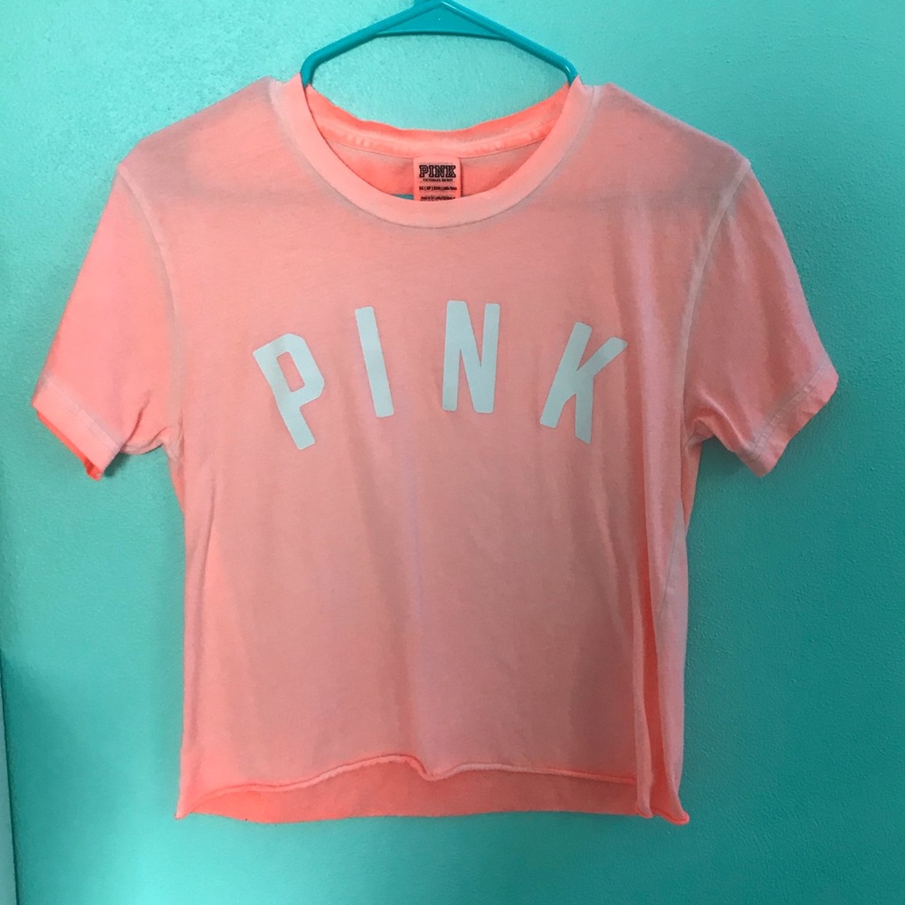 Cropped PINKVS tshirt